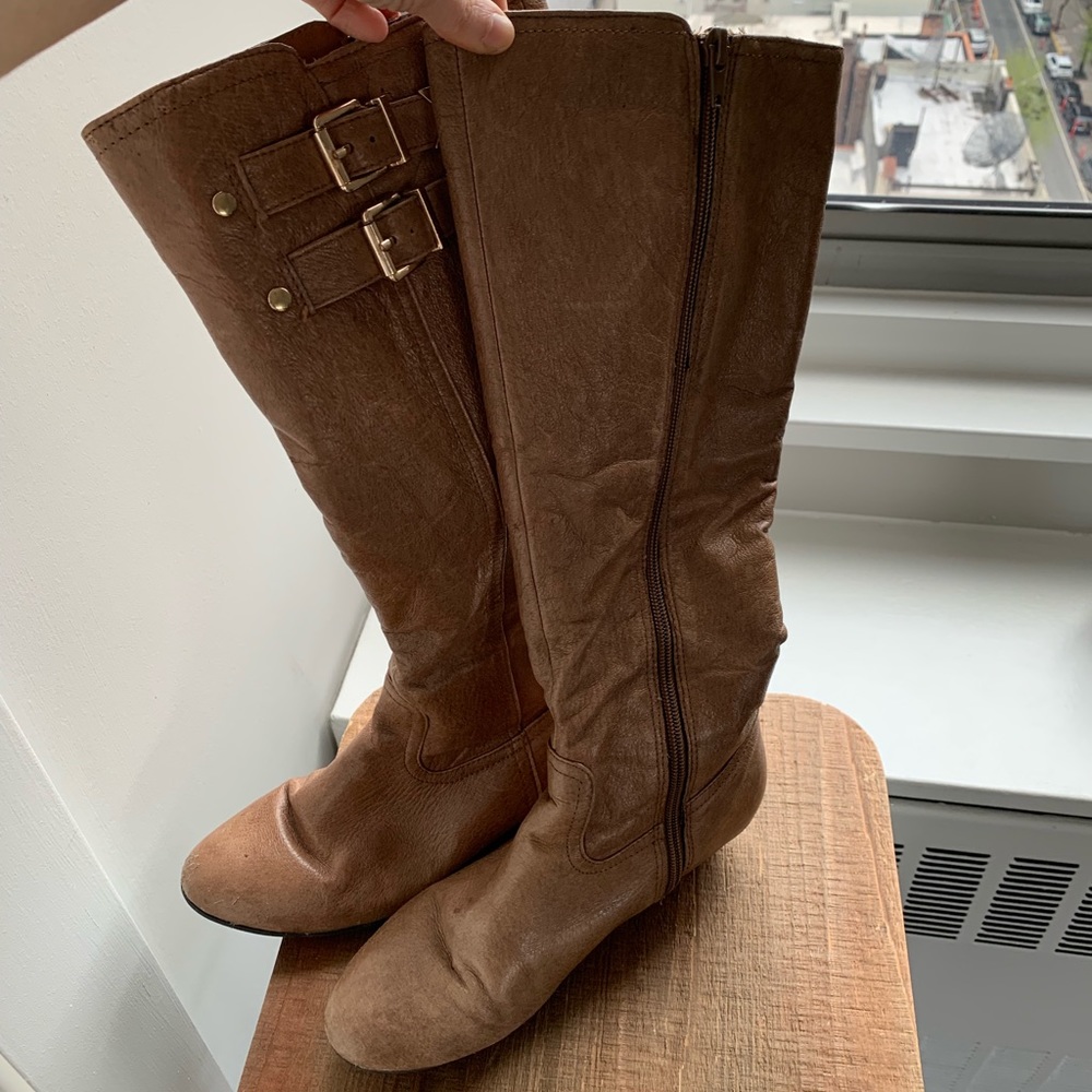 High leather boots